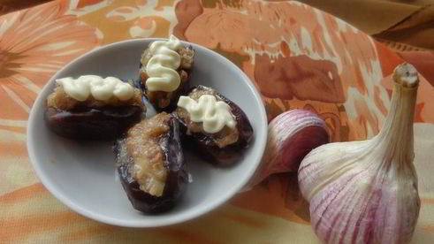 фаршированные финики