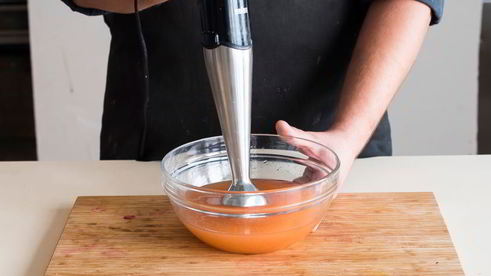 коктейль парящие в сангрии фрукты