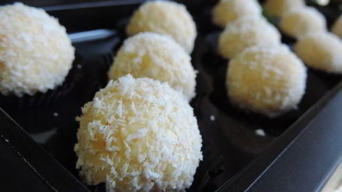 кокосово-кунжутные конфеты