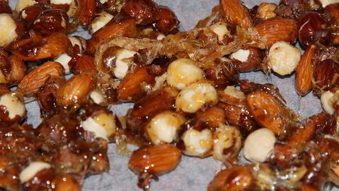 конфеты ореховый микс с клюквой