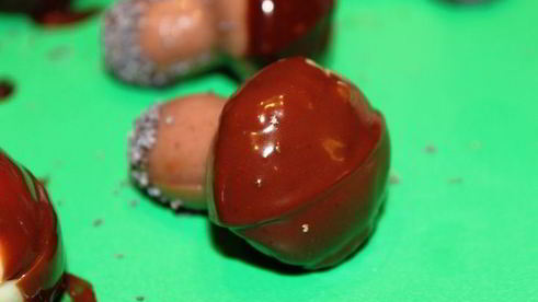 конфеты ручной работы грибочки