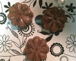 Шоколадные конфеты с изюмом