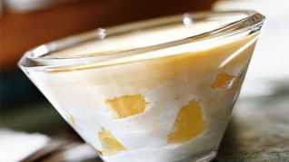 Ананасовый крем с винной пенкой