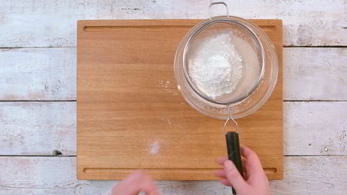 блинчики со сливочно-вишневым кремом