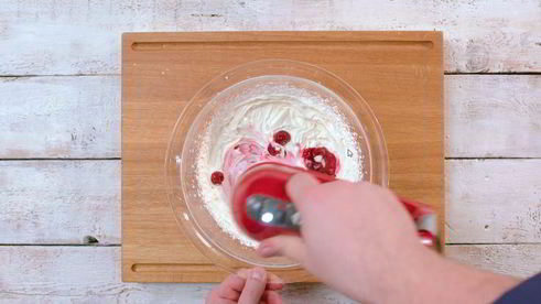 блинчики со сливочно-вишневым кремом