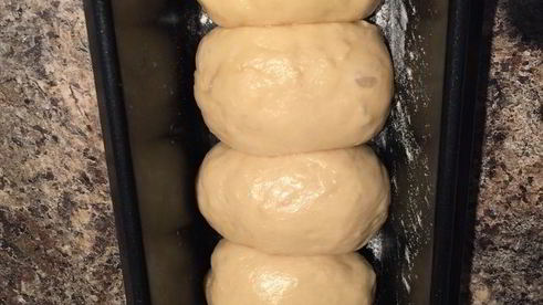 булочки с ароматным штрейзелем и ванильным заварным кремом