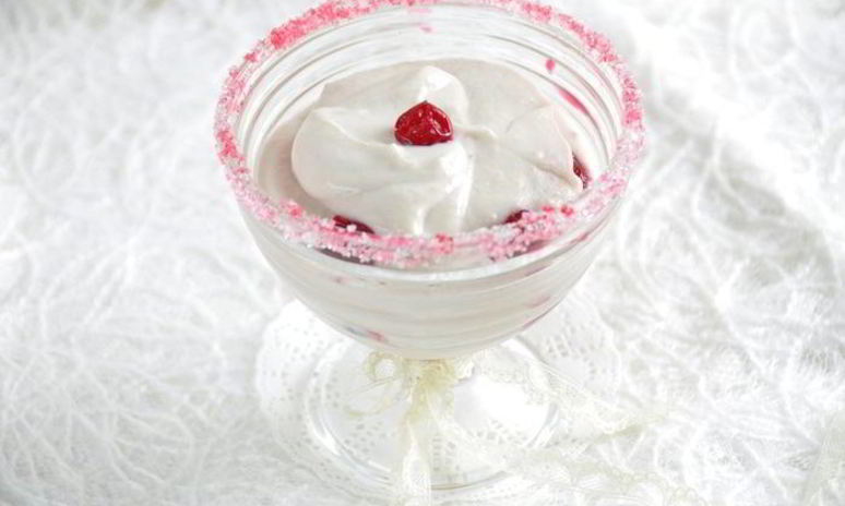 Рецепт десерта вишня с банановым кремом