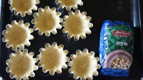 корзиночки из нута с белковым кремом