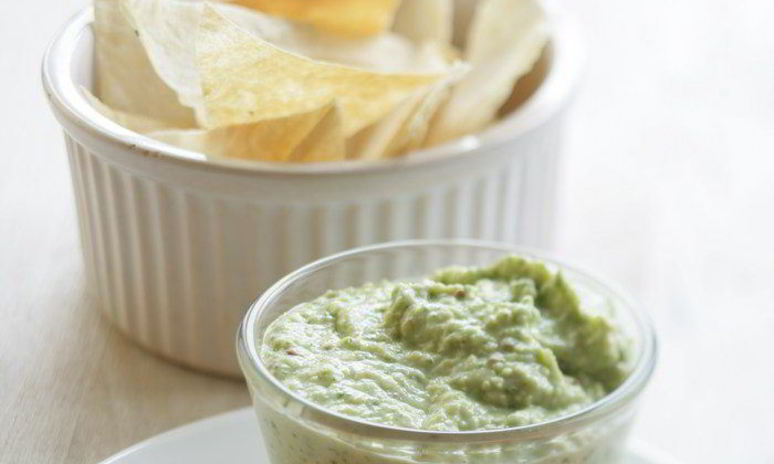 Рецепт крема из авокадо с чипсами