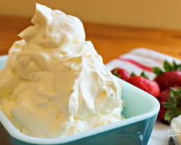 Крем из взбитых сливок