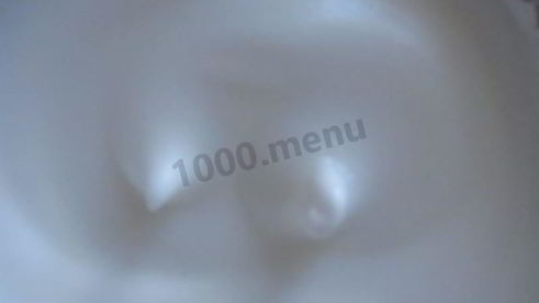 ореховые трубочки с белковым кремом