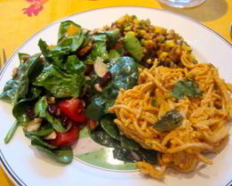 Паста с кремовым ореховым соусом