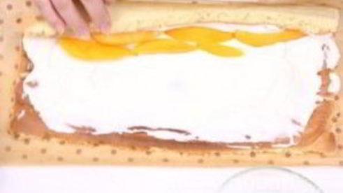 рулет с кремом