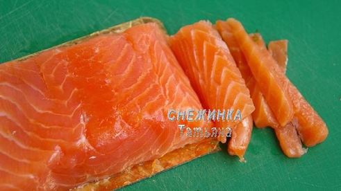 сырные заварные колечки со сливочным кремом, сыром джюгас и форелью