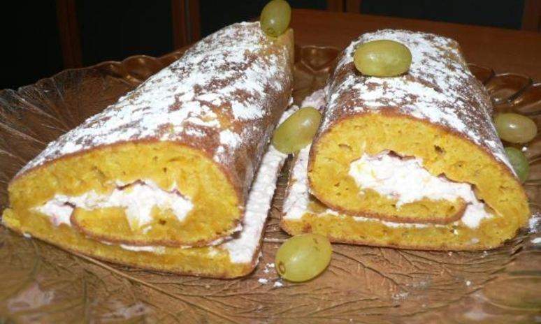 Рецепт тыквенного рулета с творожным кремом