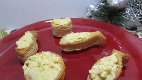 яичный крем с красной икрой