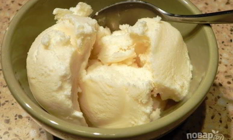 Рецепт домашнего мороженого со сгущенкой