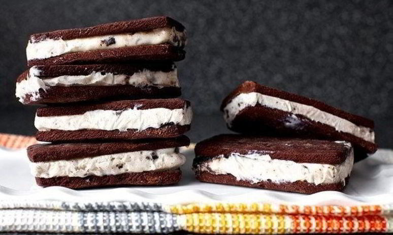 Рецепт классического сэндвича-мороженого