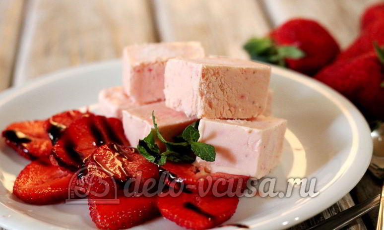 Рецепт клубничного мороженого