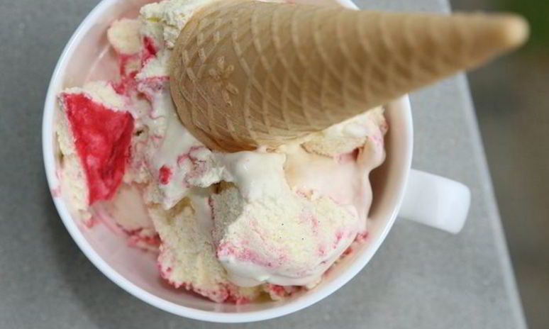 Рецепт малинового мороженого