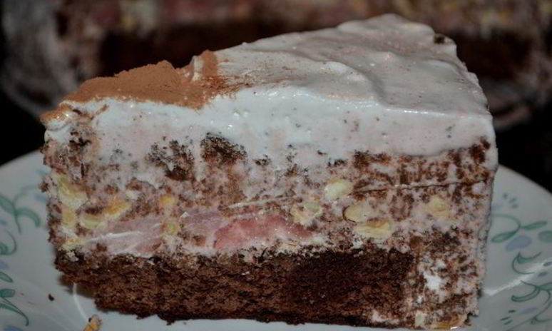 Рецепт шоколадного торта-мороженого с маршмэллоу и фундуком