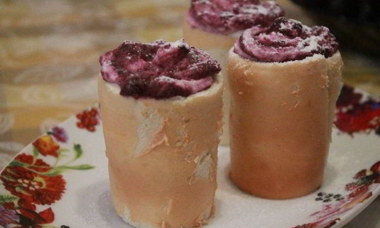 Рецепт бисквитных стаканчиков с черничным муссом