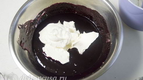 черничный муссовый торт