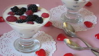 Ежевика с муссом из зефира