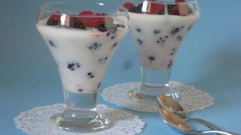 ежевика с муссом из зефира