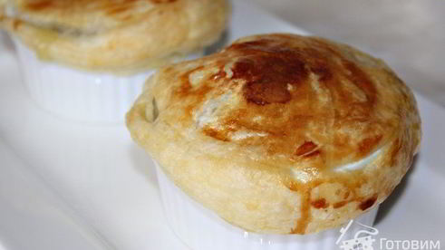 грушевый мусс запеченный под слоеным тестом