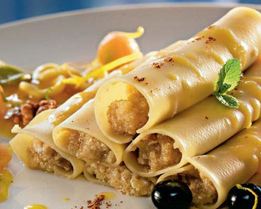 Каннеллони с фруктовым муссом