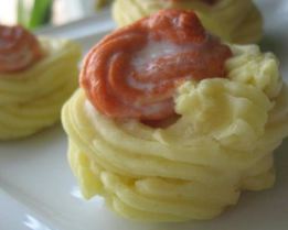 Картофельные корзинки с рыбным муссом