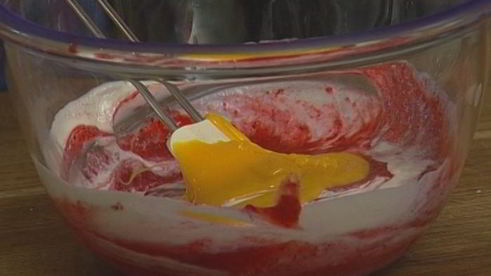 клубничный мусс с белым шоколадом