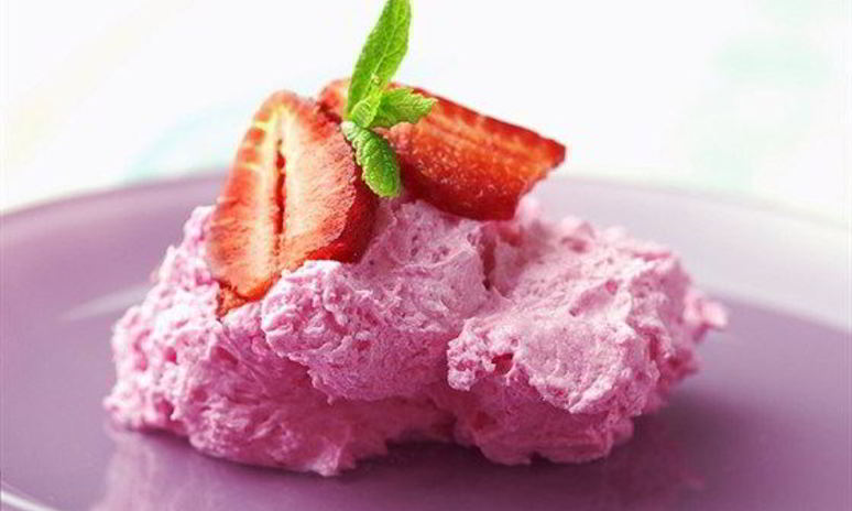 Рецепт клубничного мусса с ликером