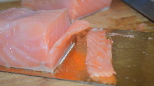 праздничный цукотто из форели с нежнейшим креветочным муссом, огурцом и сливочным кремом