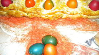 Греческий пасхальный хлеб