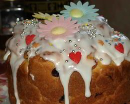 Кулич с изюмом на опаре