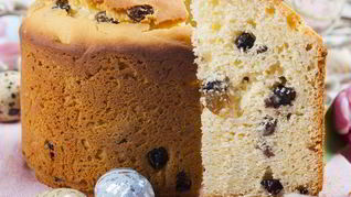 Кулич с изюмом