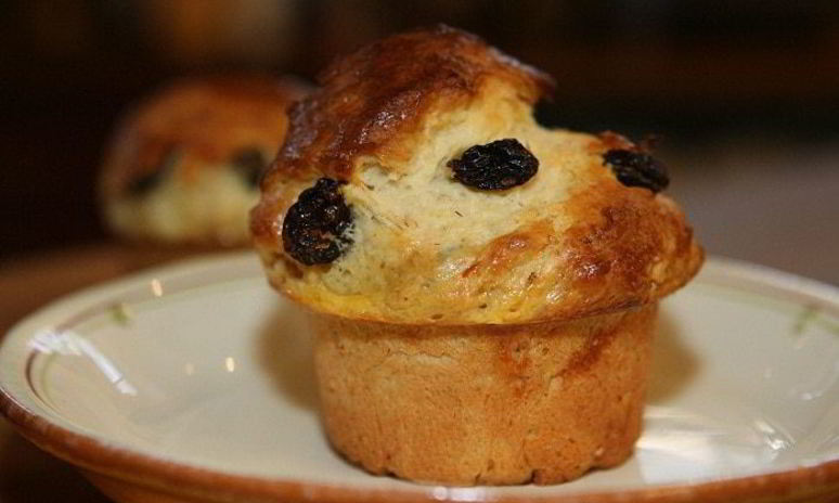 Рецепт куличей с цукатами и изюмом