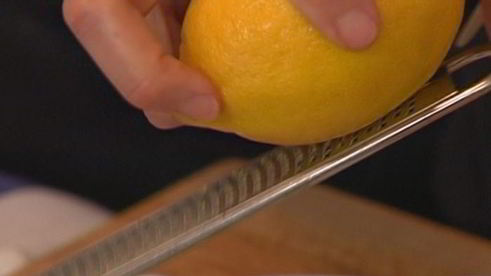 куличи с цукатами и изюмом