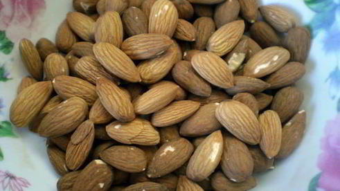 паасброд — нидерландский пасхальный хлеб