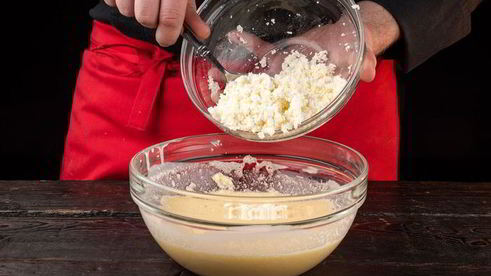 творожный кулич с курагой