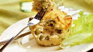 Куриное суфле с зеленым горошком и сельдереем