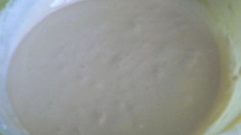 рулет бисквитный с клубнично-сливочным суфле