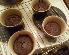 Шоколадное суфле с ванильным вкусом