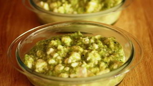 суфле из брокколи и двух видов сыра