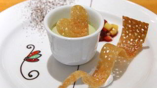 Замороженное суфле из зеленого чая