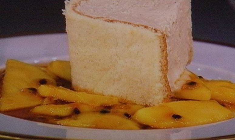 Рецепт парфе-тирамису с персиковым соусом