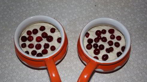 творожный пудинг с клюквой