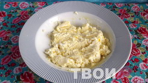 яблоко, фаршированное творогом